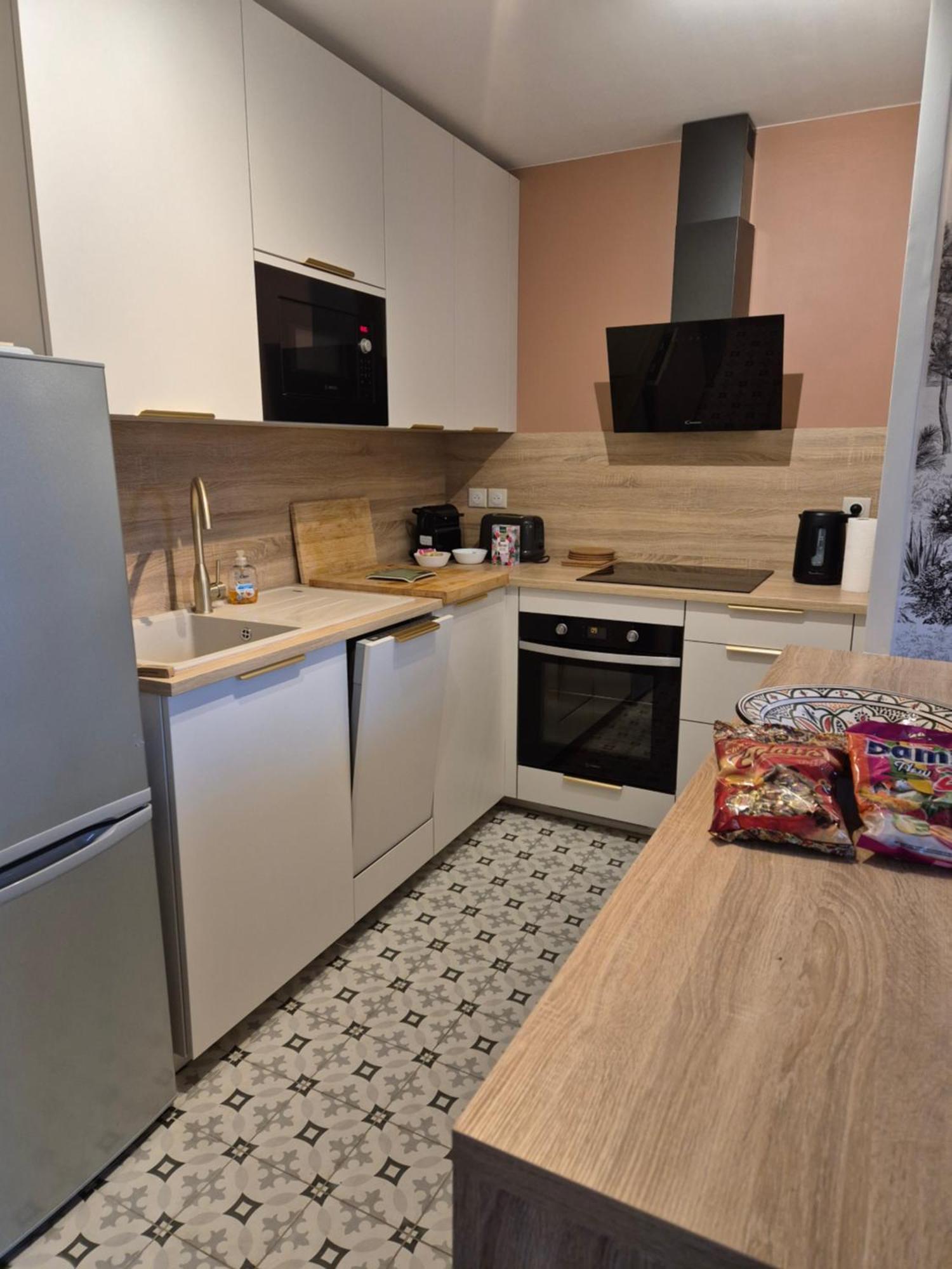 Appartement Cosy Pres Du Rer Шеси Экстерьер фото