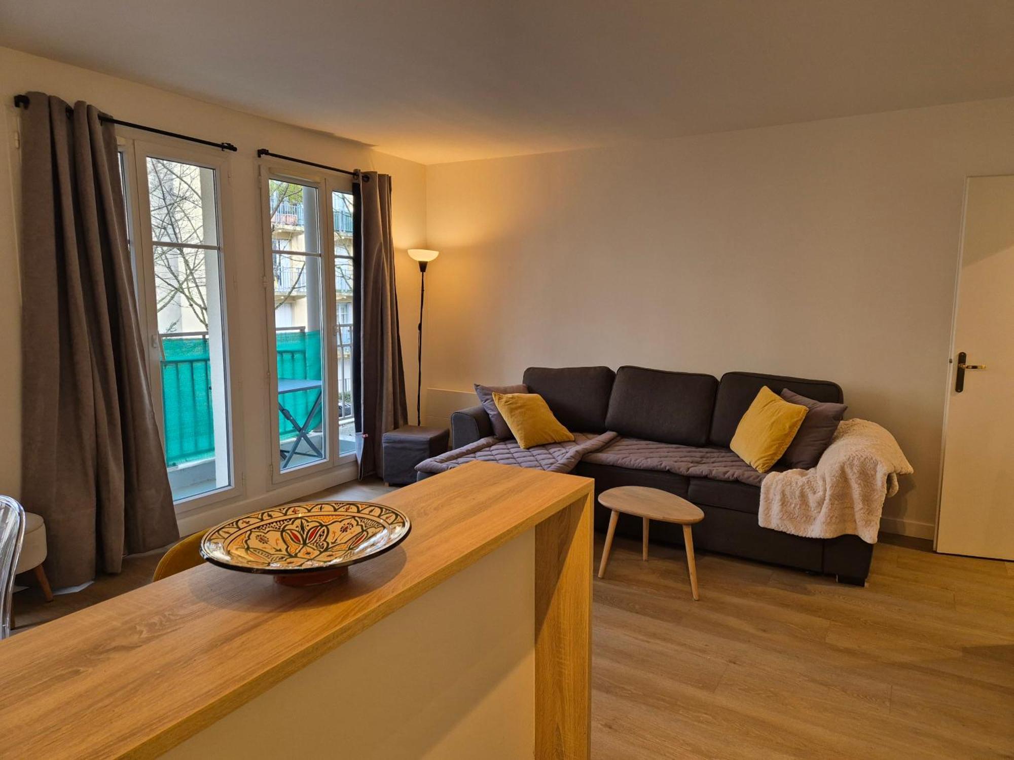 Appartement Cosy Pres Du Rer Шеси Экстерьер фото