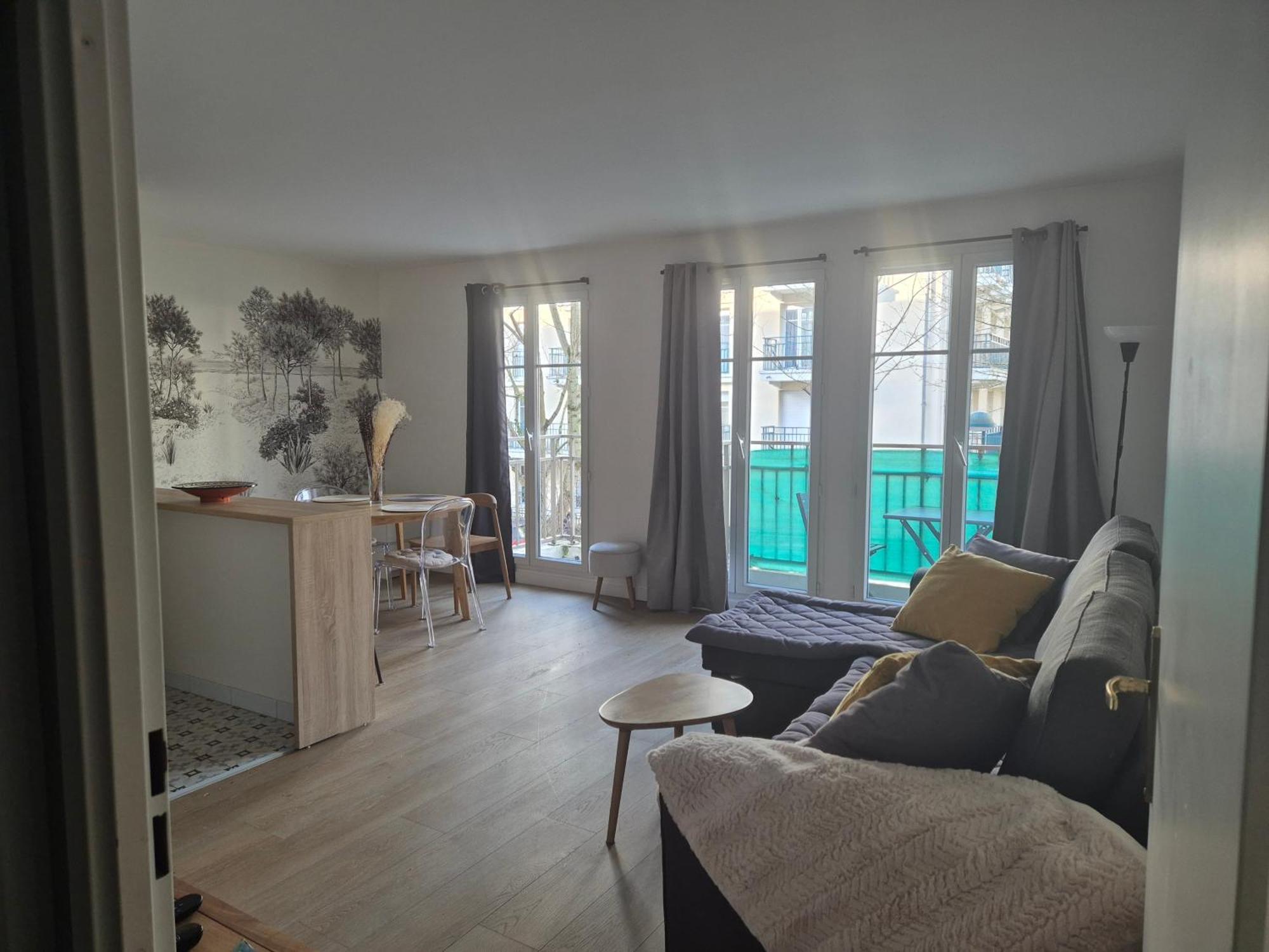 Appartement Cosy Pres Du Rer Шеси Экстерьер фото
